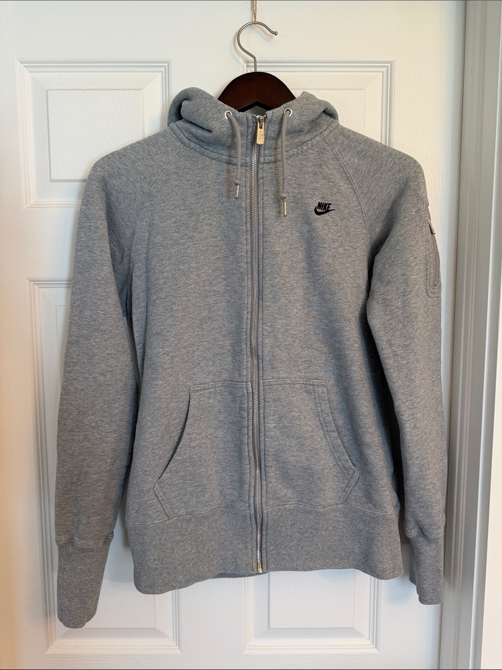 Nike Light Gray Full-Zip Hooded Sweatshirt